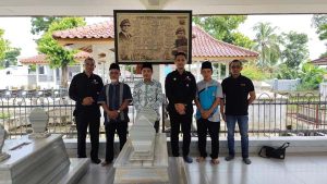 Yayasan Merah Putih Peduli Nyekar ke Makam RM Margono Djojohadikusumo, Kakek Prabowo