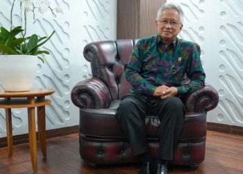 Mendikti Satryo Pastikan tidak Ada Pemotongan Anggaran Beasiswa dan KIP Kuliah, UKT Tidak Naik