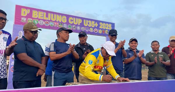 Tutup Turnamen D’Bliung Cup, Bupati Lembata Resmikan Lapangan Sepak Bola Dadu Bliung Kolipadan