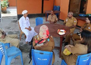 Galang Dukungan Tokoh Agama, Dokter Bernard Yakin Bisa Urai Masalah HIV/AIDS di Lembata