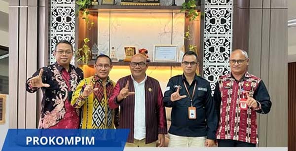 Gelar Rapat dengan Pimpinan Bank di Lembata, Bupati Kanis Dorong Optimalisasi KUR