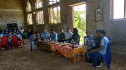 Bangun Karakter dan Kepedulian Sosial, Siswa SMAK Santa Maria Immaculata Adonara Jalani Live In di Desa Ilepati