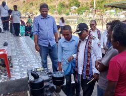 Bupati Lembata Salurkan Bantuan Beras dan Mesin Nelayan, Perkuat Ketahanan Pangan Masyarakat